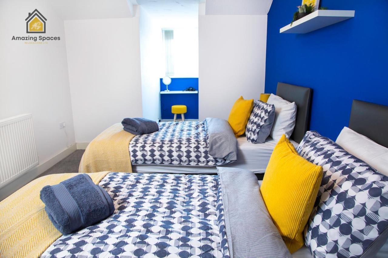 Large Unique 2 Bedroom Duplex Apartment With Private Parking & Free Wifi - Vat Qualifying By Amazing Spaces Relocations Ltd 워링턴 외부 사진